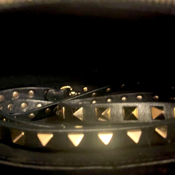 Valentino Garavani Rockstud Handbag - Picture 4 of 12